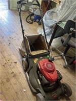 Honda push mower self-propelled select drive with