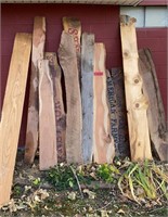 12 planks of Walnut wood