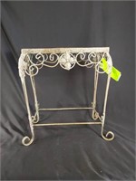 Metal Plant Stand