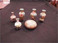 Six pieces of cloisonne: five are miniature vases,