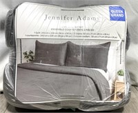Jennifer Adam’s 3-piece Quilt Set Size Queen
