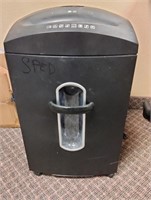 Staples Shredder                (R# 216)