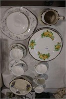 ROYAL DOULTON AND ROYAL ALBERT DISHES, TEA CUPS &