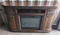 ELECTRIC FIREPLACE IN WOODEN CABINET