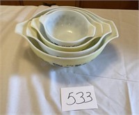 Pyrex nesting bowl set yellow gooseberry pattern