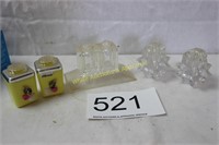 3 Sets Plastic S & P Shakers