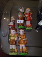 Lot of ceramic children's figurines