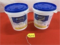 2 BUCKETS OF AKTIVE DISINFECTING & CLEANING WIPES