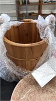WOODEN BARRELL WITH HANDLE