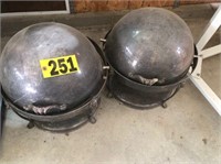 (2) Metal decorative yard globes NO SHIPPING
