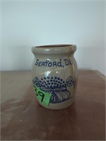 Blue Decorated Seaford Delaware Crock 5 In Tall