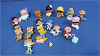 16 Strawberry Shortcake & Garfield Figures