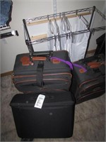 luggage & container stand