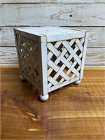 8" PLANT STAND