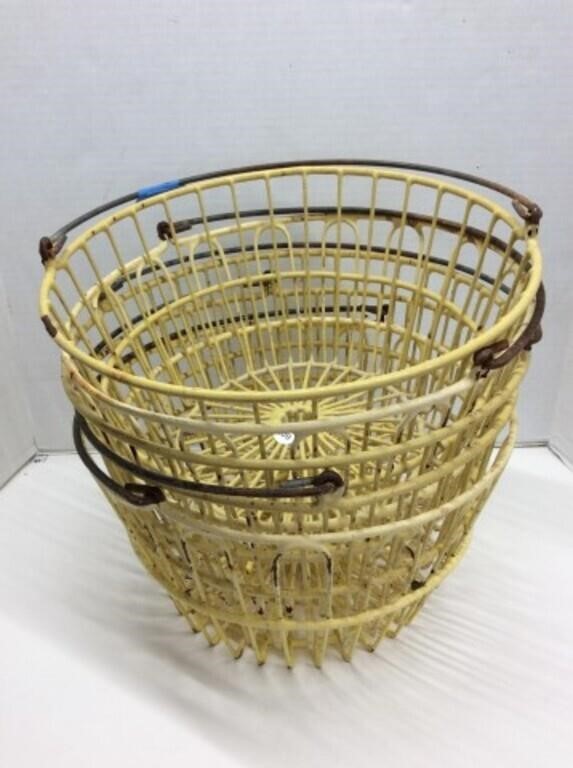 Lot Of 5 Vintage Yellow Metal Apple Baskets