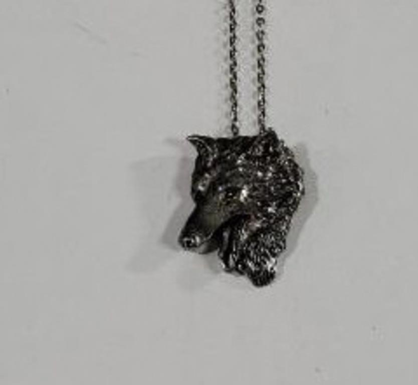 Vintage Comstock Pewter 7701 Wolf's Head Pendant