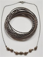 BRONZE TONE NECKLACE & BRACELETS