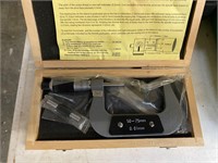 Micrometer in Wood Honda box