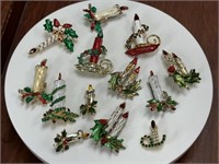 Selection of Christmas Lantern Brooches