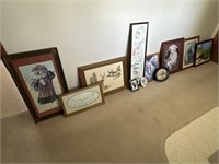 11 framed pictures/prints