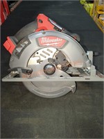 Milwaukee M18 7 1/4" Circular Saw, Tool Only