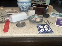 Mixed lot of tiles, pottery, and a butter dish