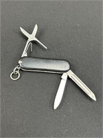 Small pocketknife