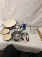 Paula Deen Mixing Bowls, Measuring Cups, Etc