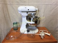 Kitchen Aid Large capacity stand mixer