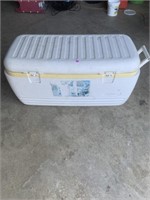 Large Igloo Chest Cooler.  Great for that big