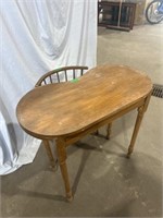 Kidney Shaped Desk And Chair