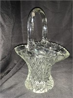 10 “ VINTAGE PRESSED GLASS BASKET W/ CHIGGER