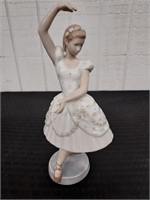 BING & GRONDAHL 10" Columbine Tivoli ballerina