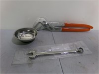 Wrench W/ Magnetic Tray & 10mm wrench