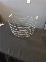 Wire basket