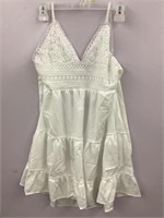 Size M White color women's wear