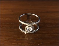 Vintage Sterling Silver & White Ameythyst Ring