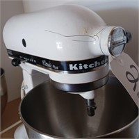 KITCHEN AID MIXER