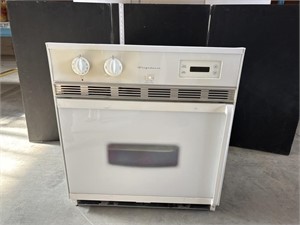 White wall oven