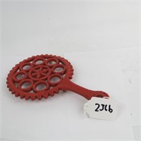 PAINTED CAST IRON TRIVET