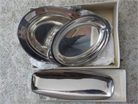 Silver plated serving pieces FOYER