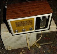 (2) Vintage Clock Radios