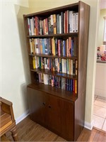 3-shelf bookcase (Books not included)