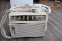 Perfect Aire Window AC w Remote- Hardly used!