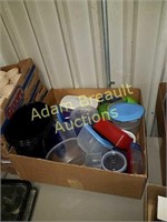 Assorted plastic storage containers