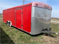2000 Hallmark enclosed 24 ft trailer clear title