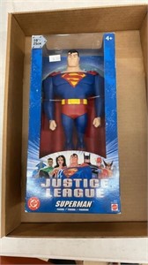 Justice League: Superman Figure