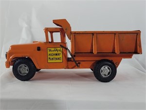 Vintage Buddy 'L' metal toy dump truck