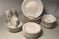 Dish Set 5 Piece Place Setting for 6