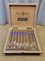 Rocky Patel Royal Vintage Cigars, Box Contains 17